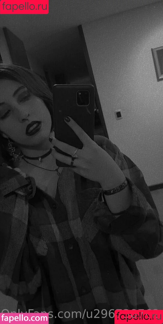 hannah.lawless / hannahlawless Onlyfans Photo Gallery 