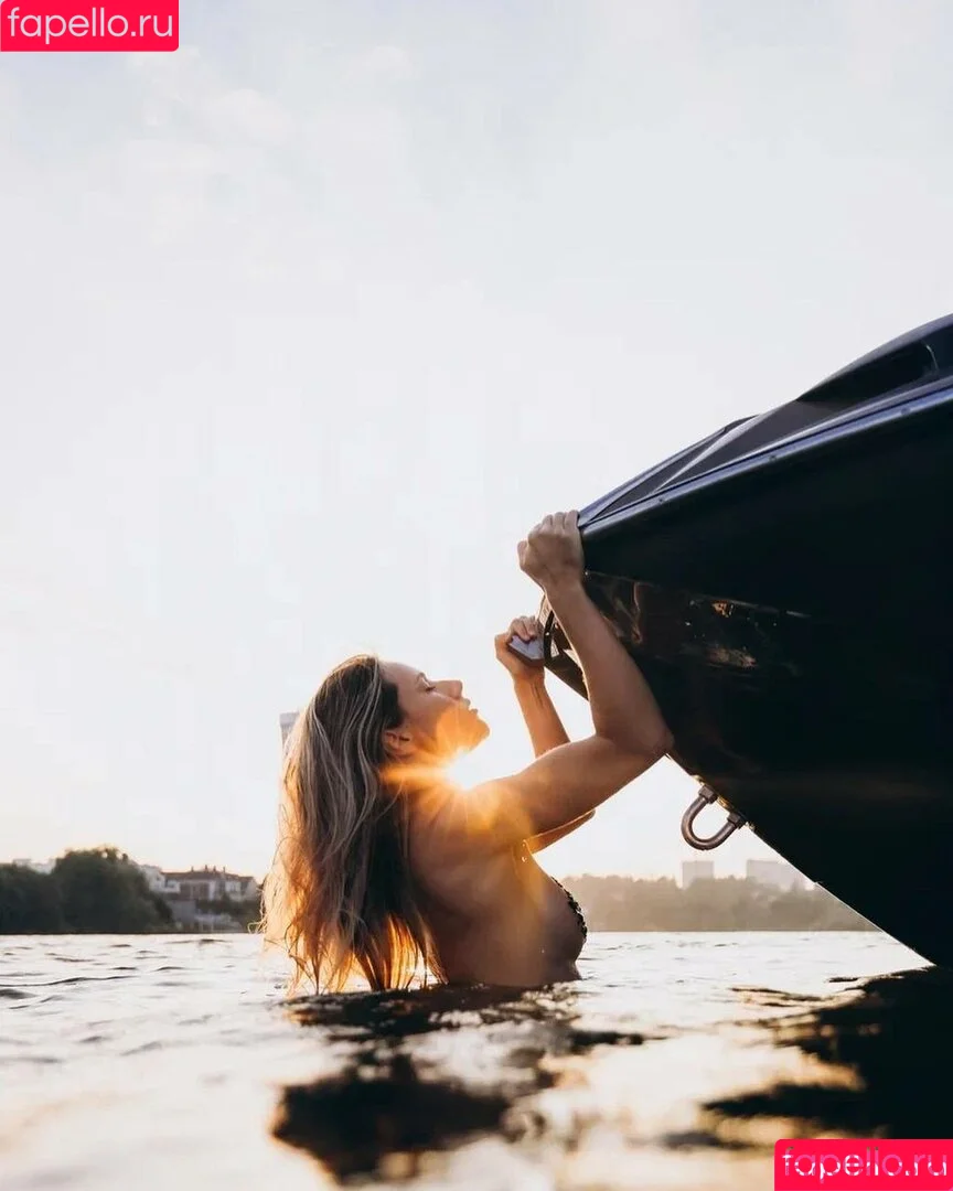 Alena Aganova / alena_night_ / alenka_sold / https: Onlyfans Photo Gallery 