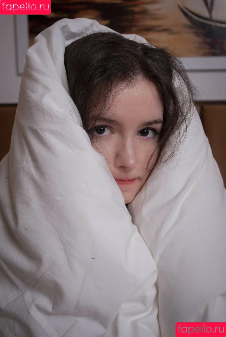 Mona Maria / monamariaa Onlyfans Photo Gallery 