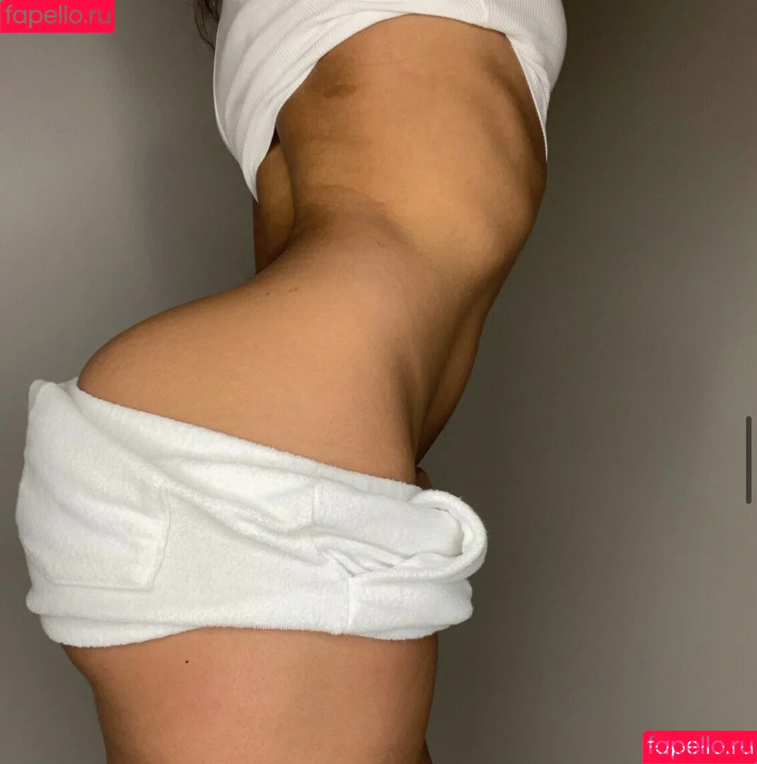 ariela95 / janellee.__ Onlyfans Photo Gallery 