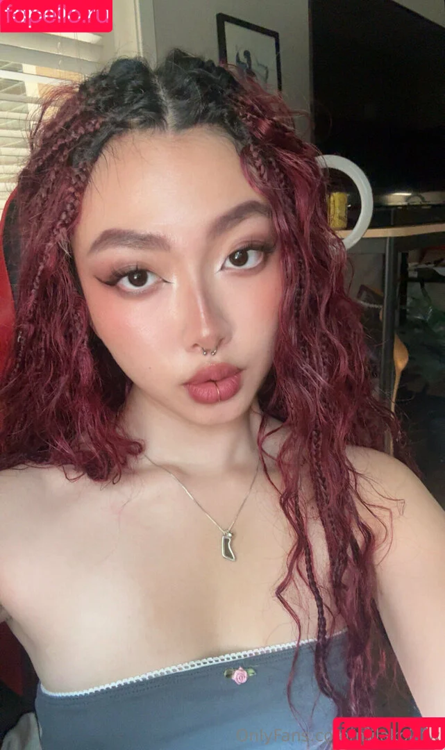 milakoisfw / milakoisworld Onlyfans Photo Gallery 