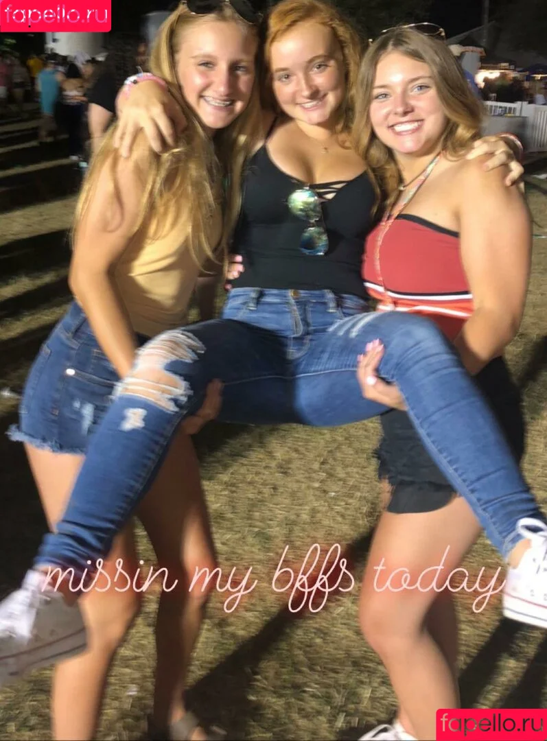 Kennedy Carter / https: / icarter / kennedy.carter Onlyfans Photo Gallery 