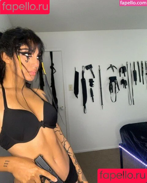 xanelle / xxubell Onlyfans Photo Gallery 