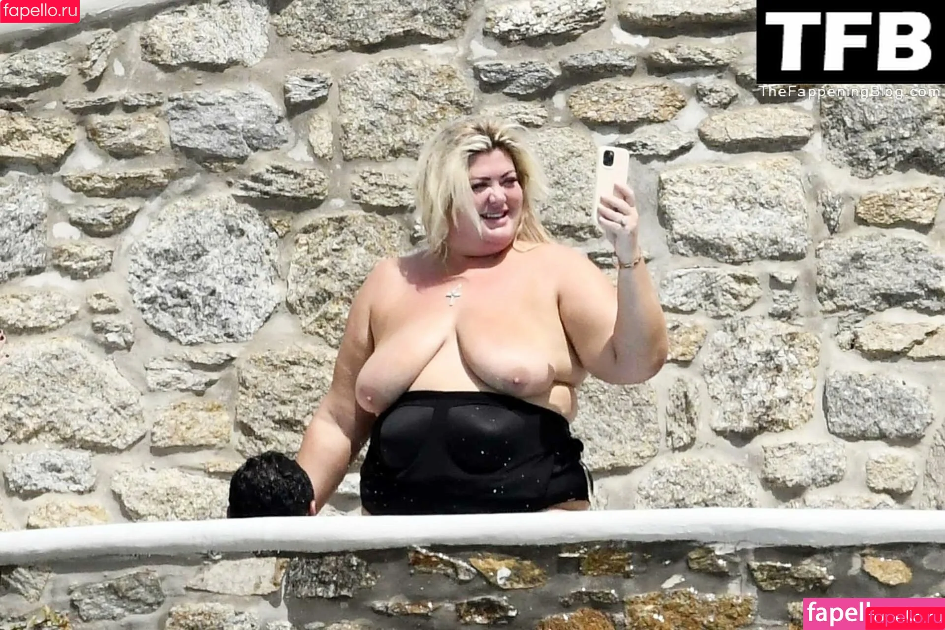 Gemma Collins / gemmacollins Onlyfans Photo Gallery 