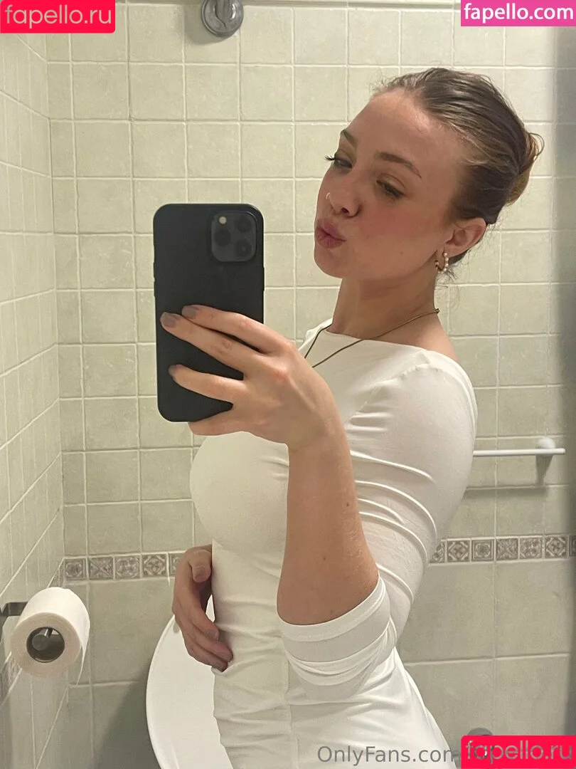 lilywilder_x / lilywilderx Onlyfans Photo Gallery 