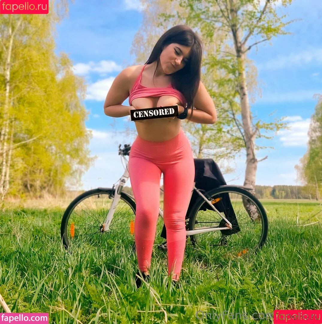 vivyenna / vivyenna7 Onlyfans Photo Gallery 