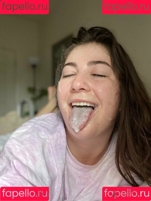 https: / rahrahitssarah / rawrawitssarah Onlyfans Photo Gallery 