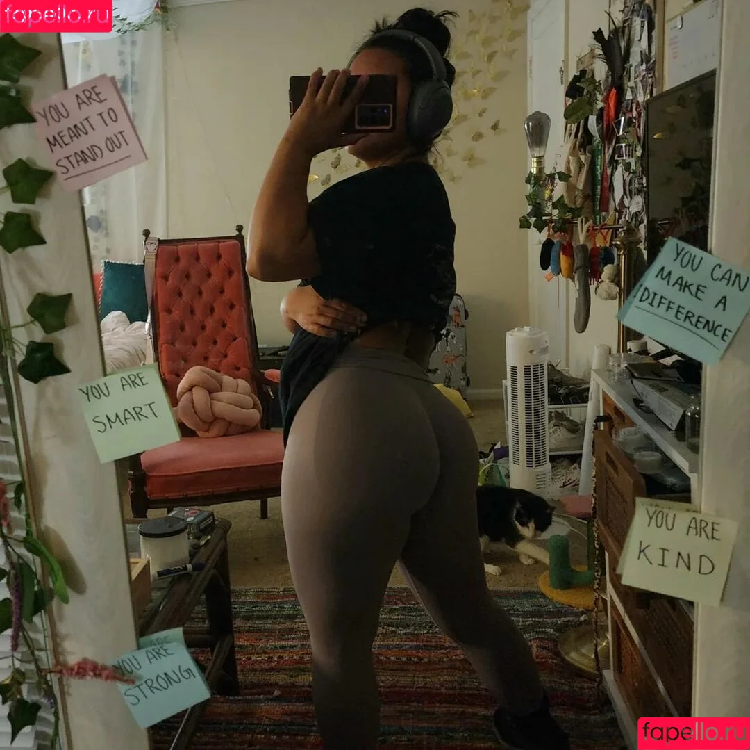 saradiamantevip / saranne_wrap Onlyfans Photo Gallery 