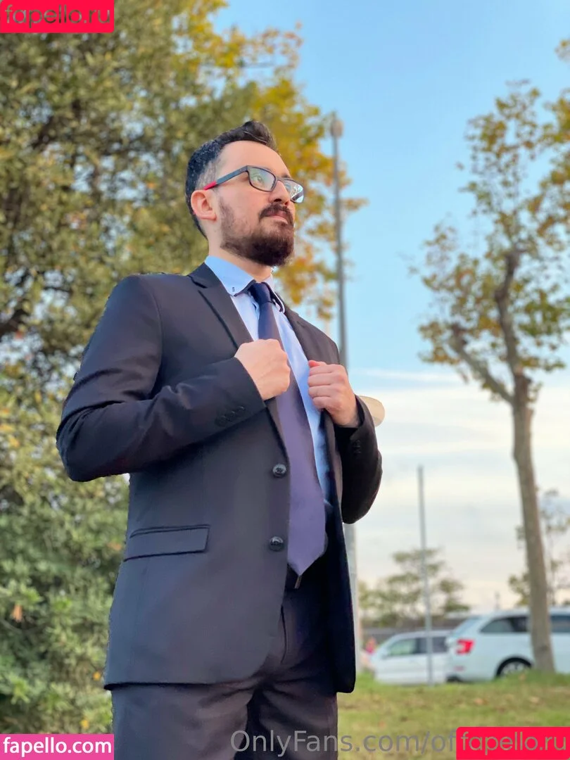 officepant Onlyfans Photo Gallery 