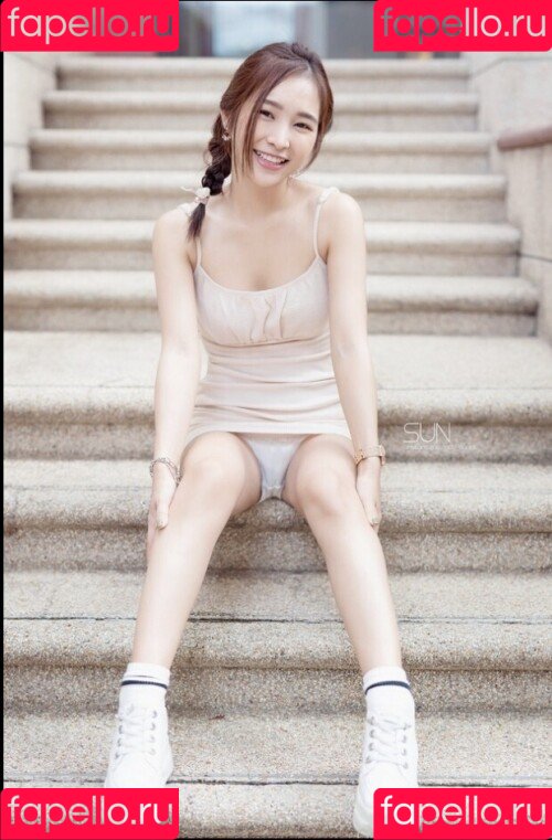 https: / noo_sunnly Onlyfans Photo Gallery 