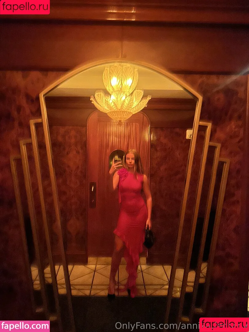 annika.fedorov Onlyfans Photo Gallery 