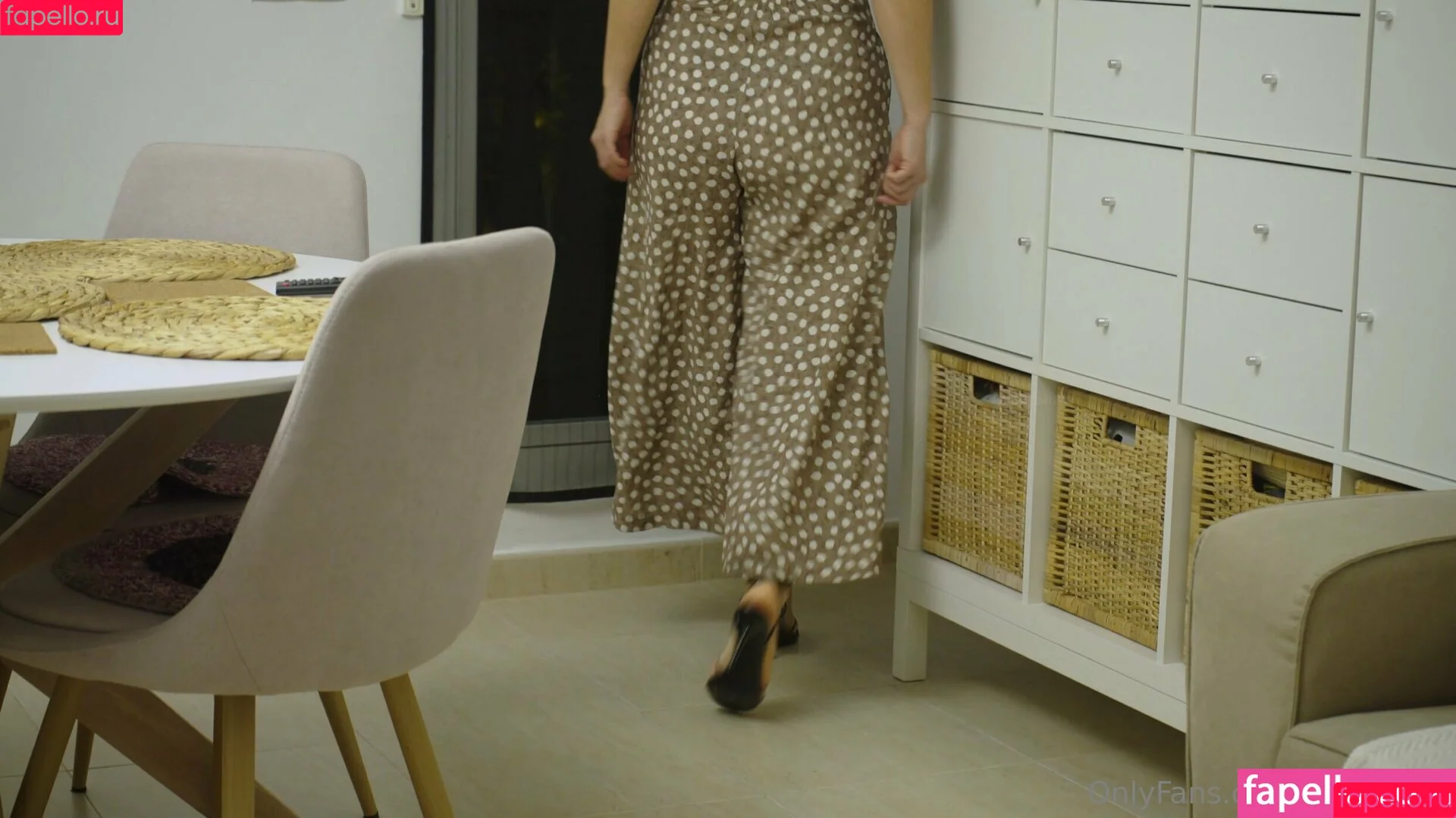 alice2242 Onlyfans Photo Gallery 