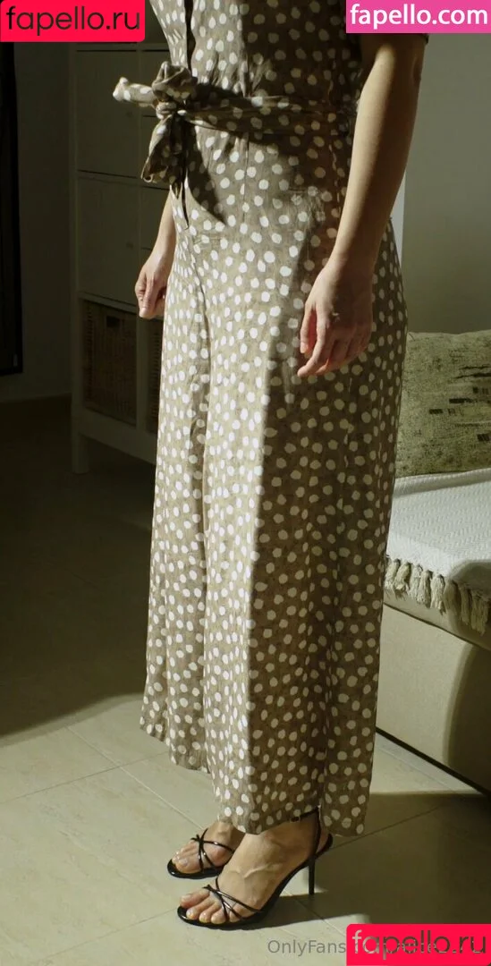 alice2242 Onlyfans Photo Gallery 