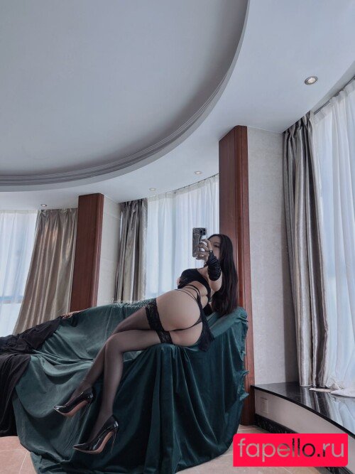 niyeye2019 Onlyfans Photo Gallery 