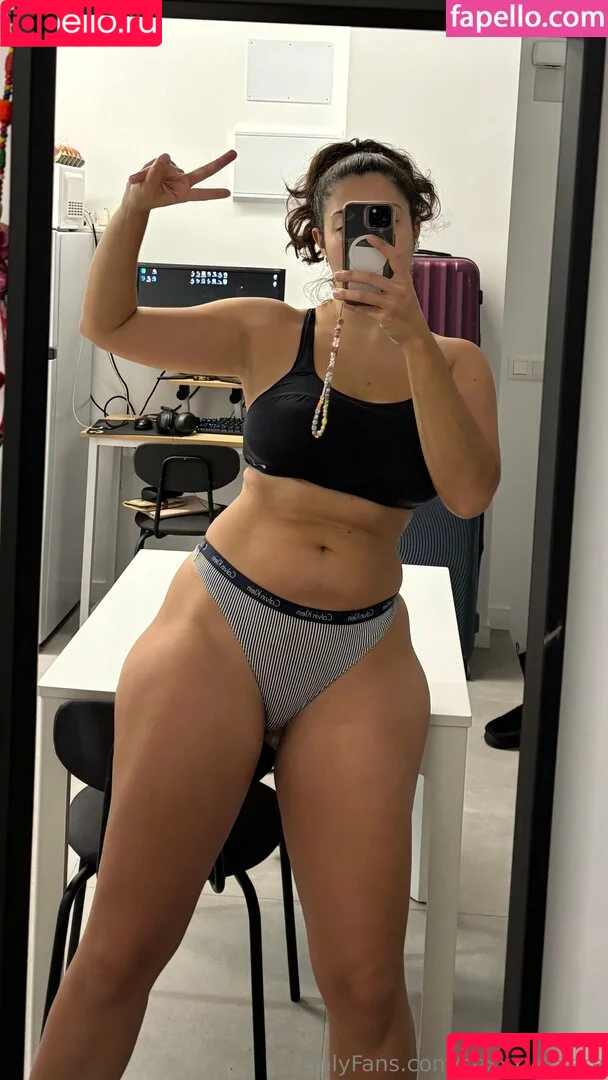 sexxxychiara / xochiara_ Onlyfans Photo Gallery 