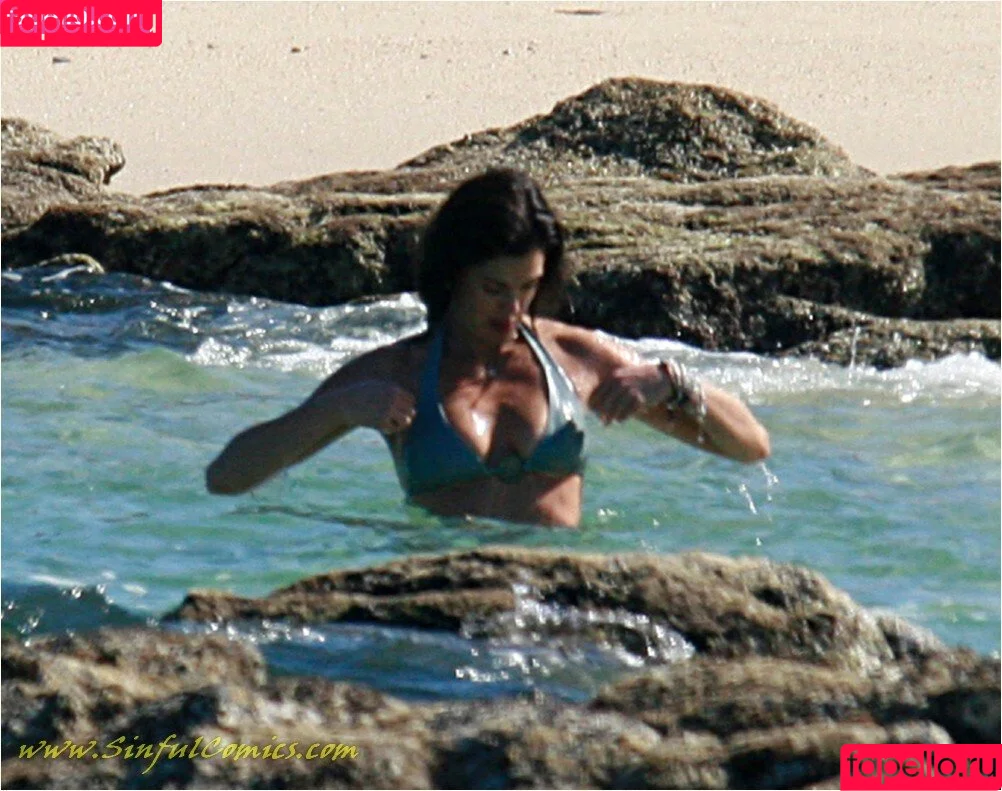 Teri Hatcher / officialterihatcher Onlyfans Photo Gallery 