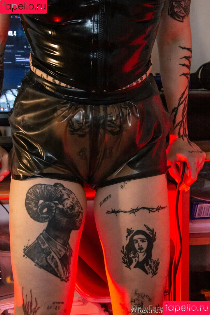 sowln Onlyfans Photo Gallery 