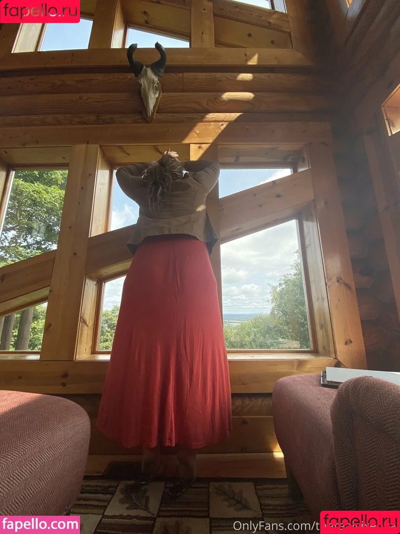 Vixen Val / imvixenval / therealvixenval Onlyfans Photo Gallery 