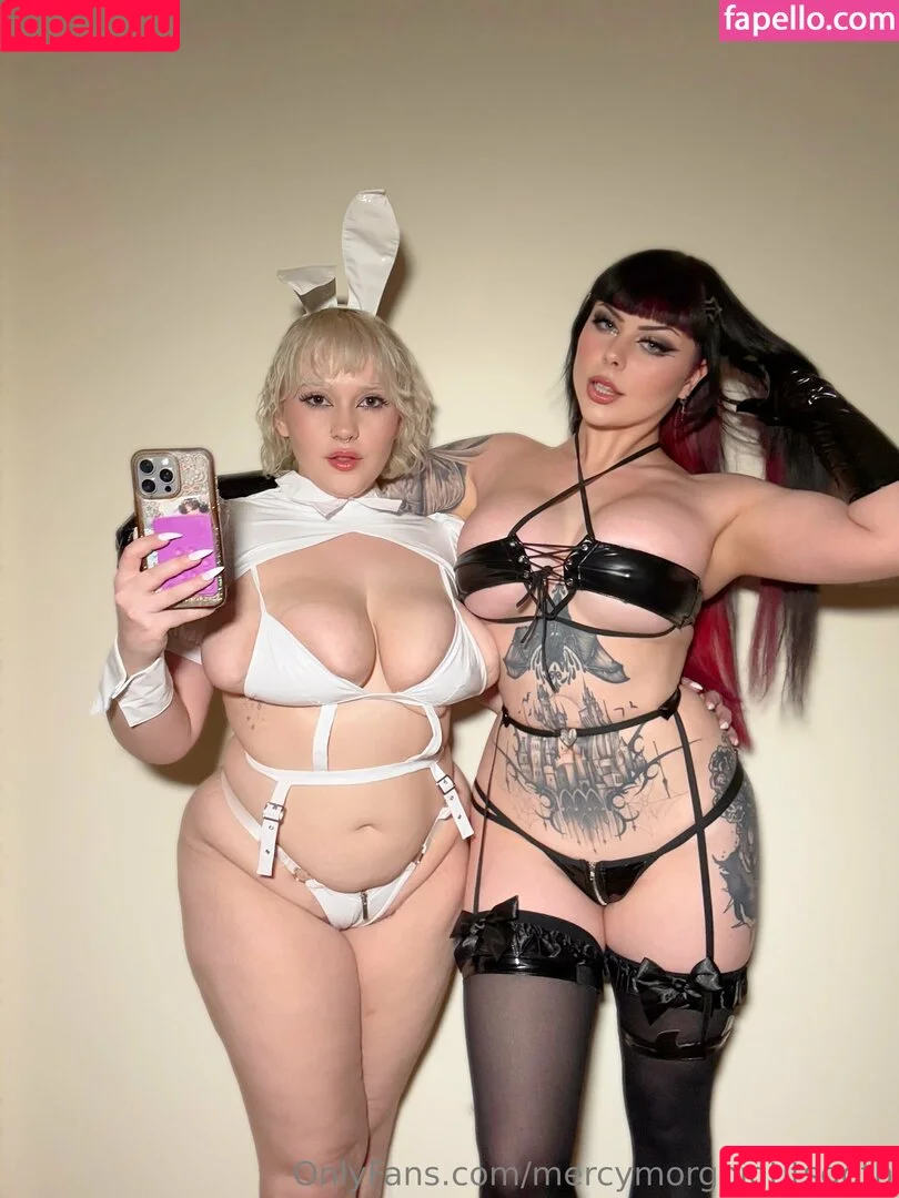 mercymorgbigtitsgoth Onlyfans Photo Gallery 