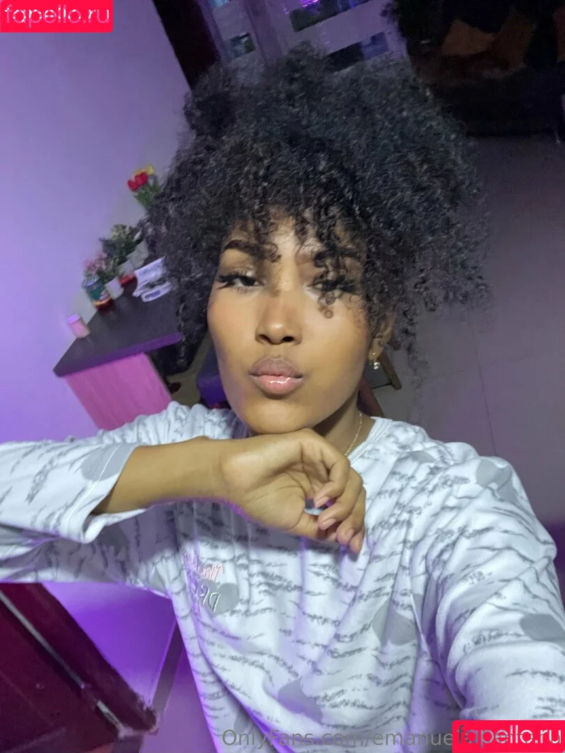 ebonyemmanuella / emanuela.ebony Onlyfans Photo Gallery 