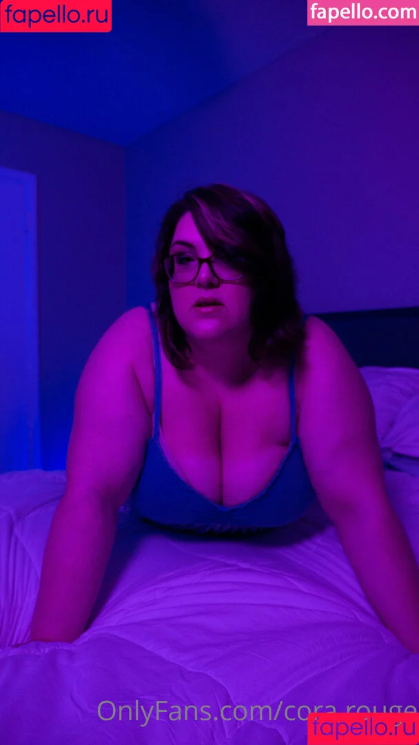 cora.rouge / corabrogue Onlyfans Photo Gallery 