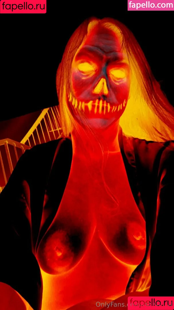 urfavlilmommi Onlyfans Photo Gallery 