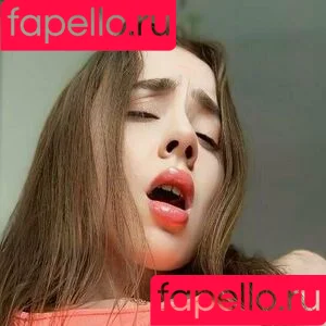 lily_lii / lily_lii1 Onlyfans Photo Gallery 