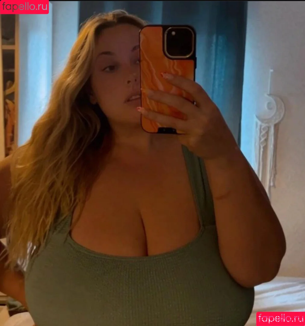 juiceefruitee / juicyfruitxoxo Onlyfans Photo Gallery 