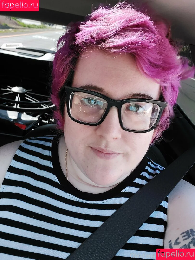 kinky907 / kinkysmoker90 Onlyfans Photo Gallery 