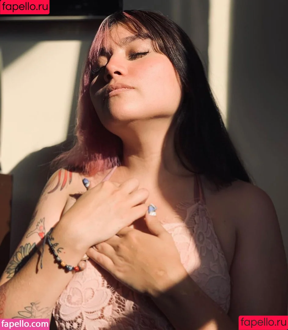 Maria Asmr / maria_asmrmx / mariaasmr Onlyfans Photo Gallery 