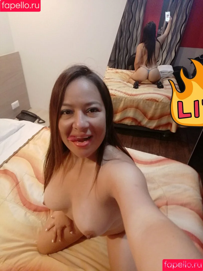 Karina Mendoza Onlyfans Photo Gallery 