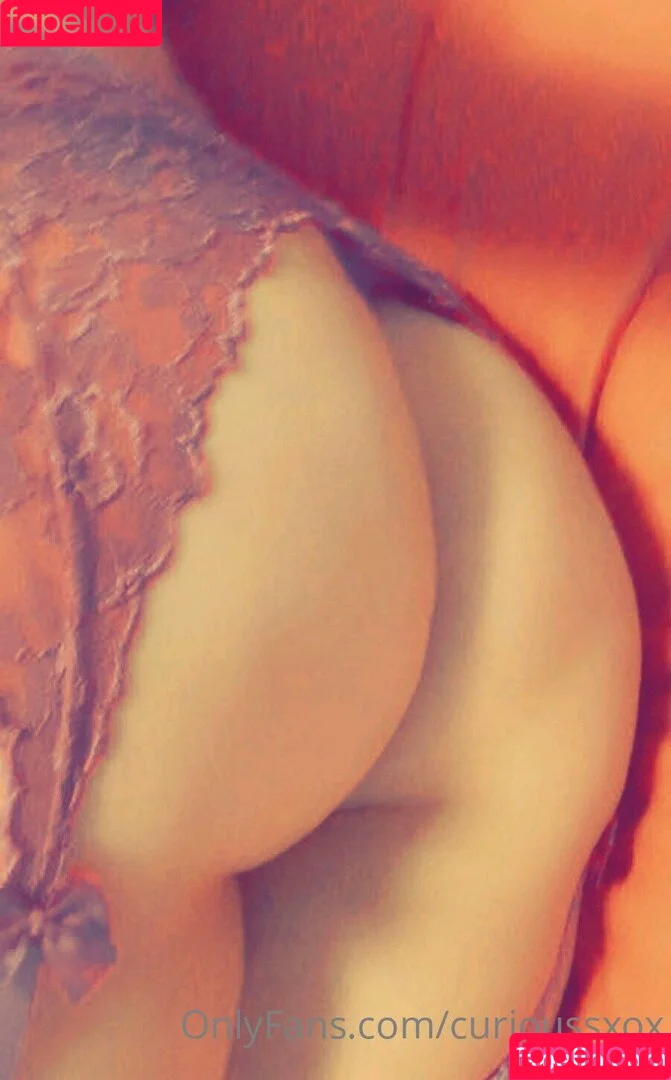 Curioussxox Onlyfans Photo Gallery 