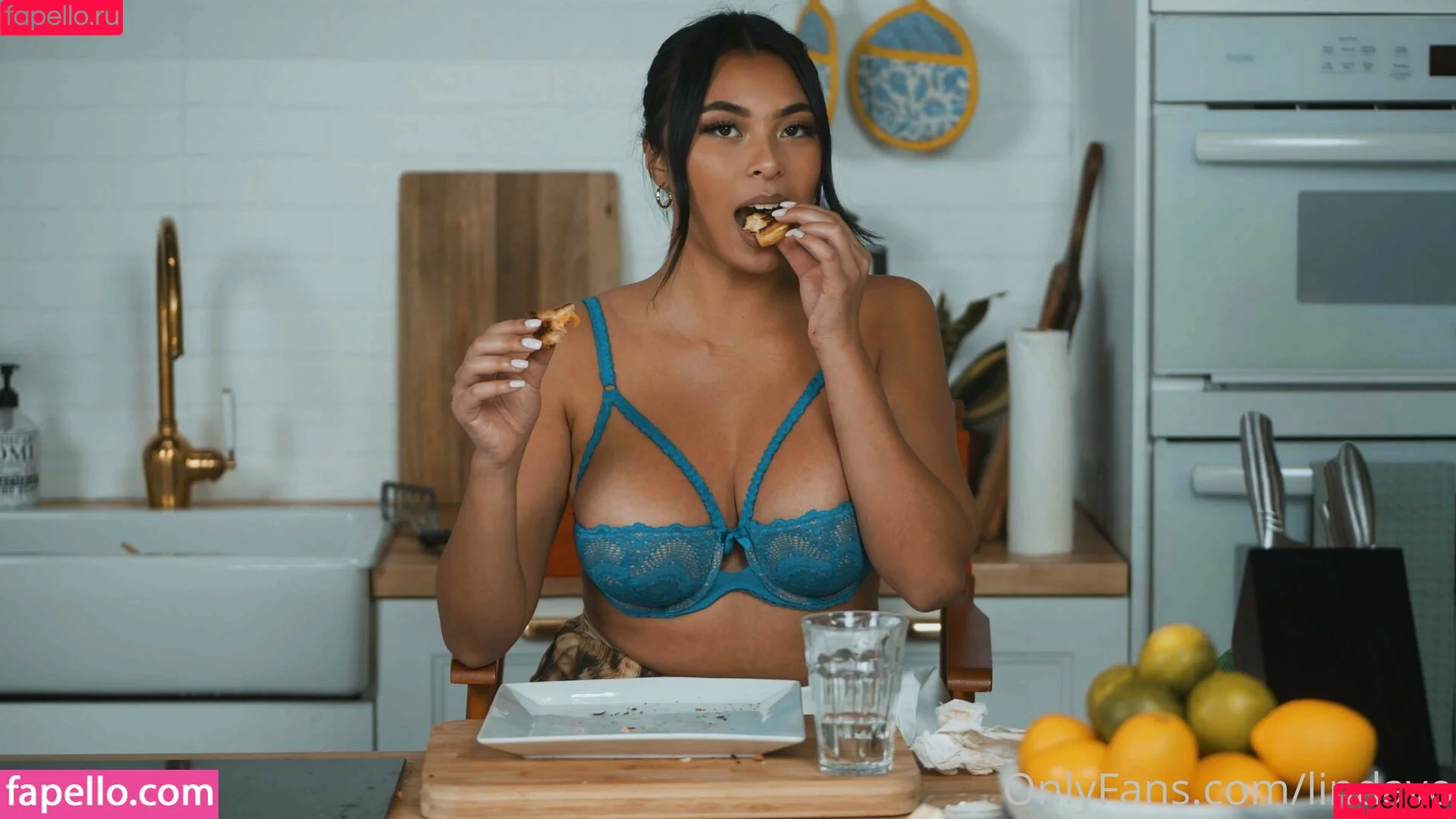 itslindavo / lindavo Onlyfans Photo Gallery 