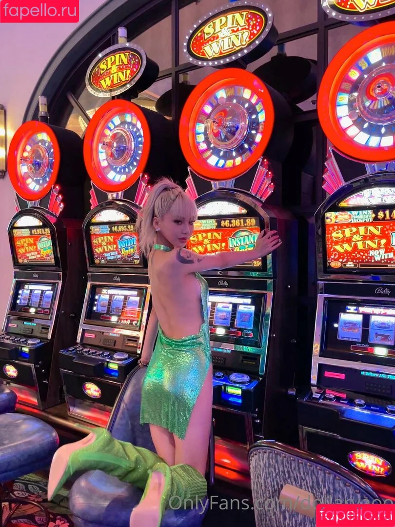 dollaryaoo / https: Onlyfans Photo Gallery 