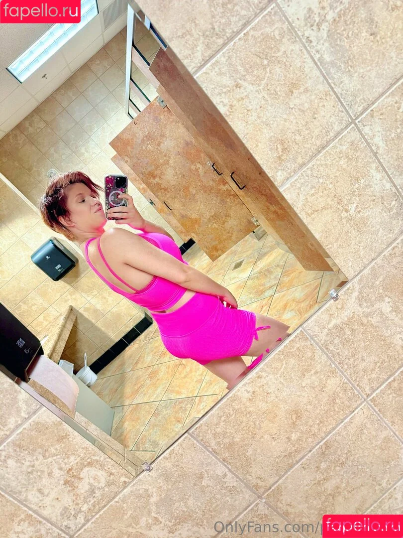 pikacheeks / pikacheekss Onlyfans Photo Gallery 