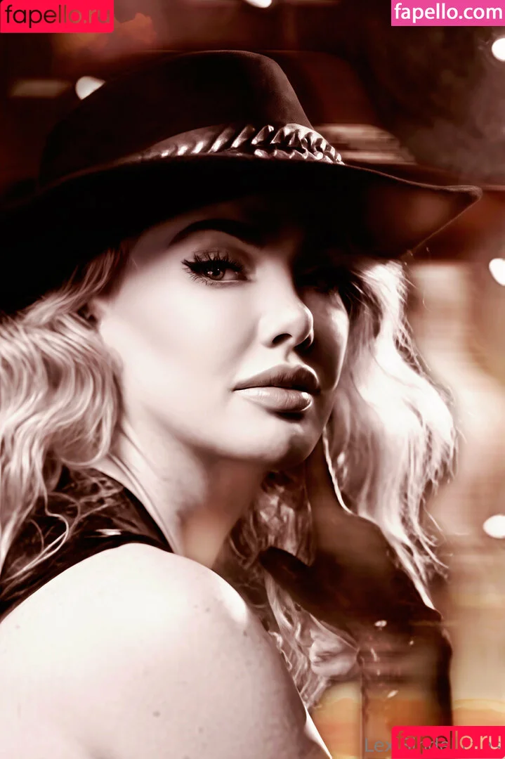 lexisindel Onlyfans Photo Gallery 