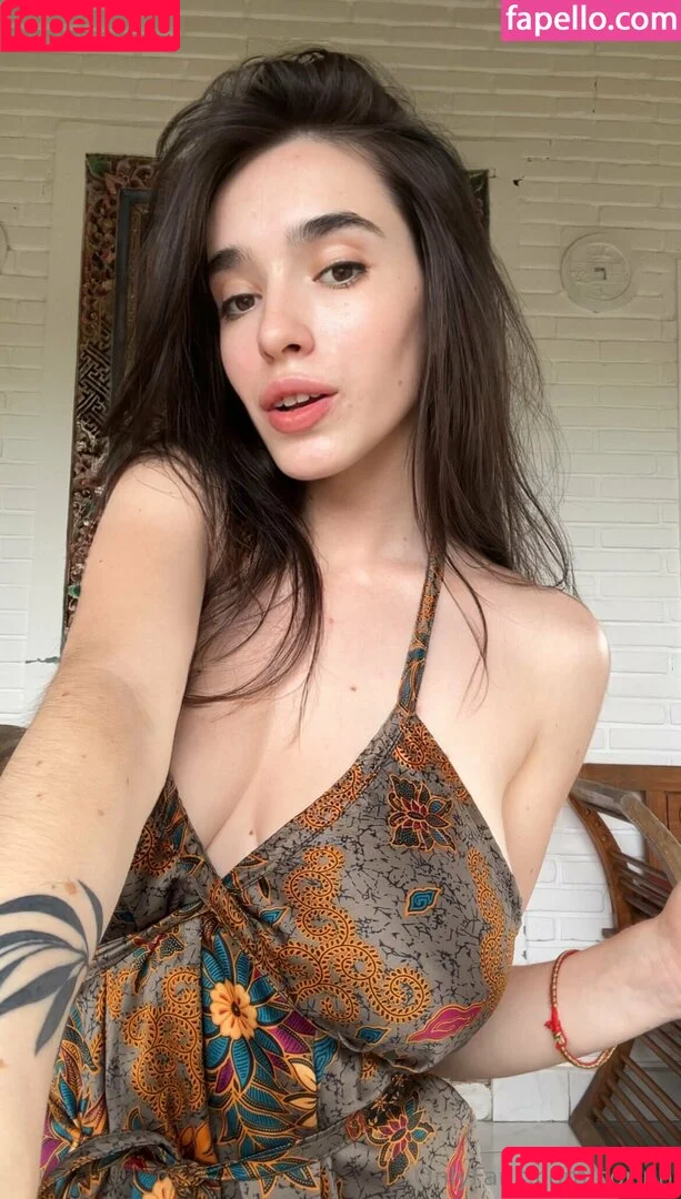 Corinne / colympios / corinn Onlyfans Photo Gallery 