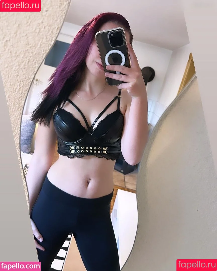 2911michi / Michi Müller / _mueller_michi_ / michi.2911 Onlyfans Photo Gallery 