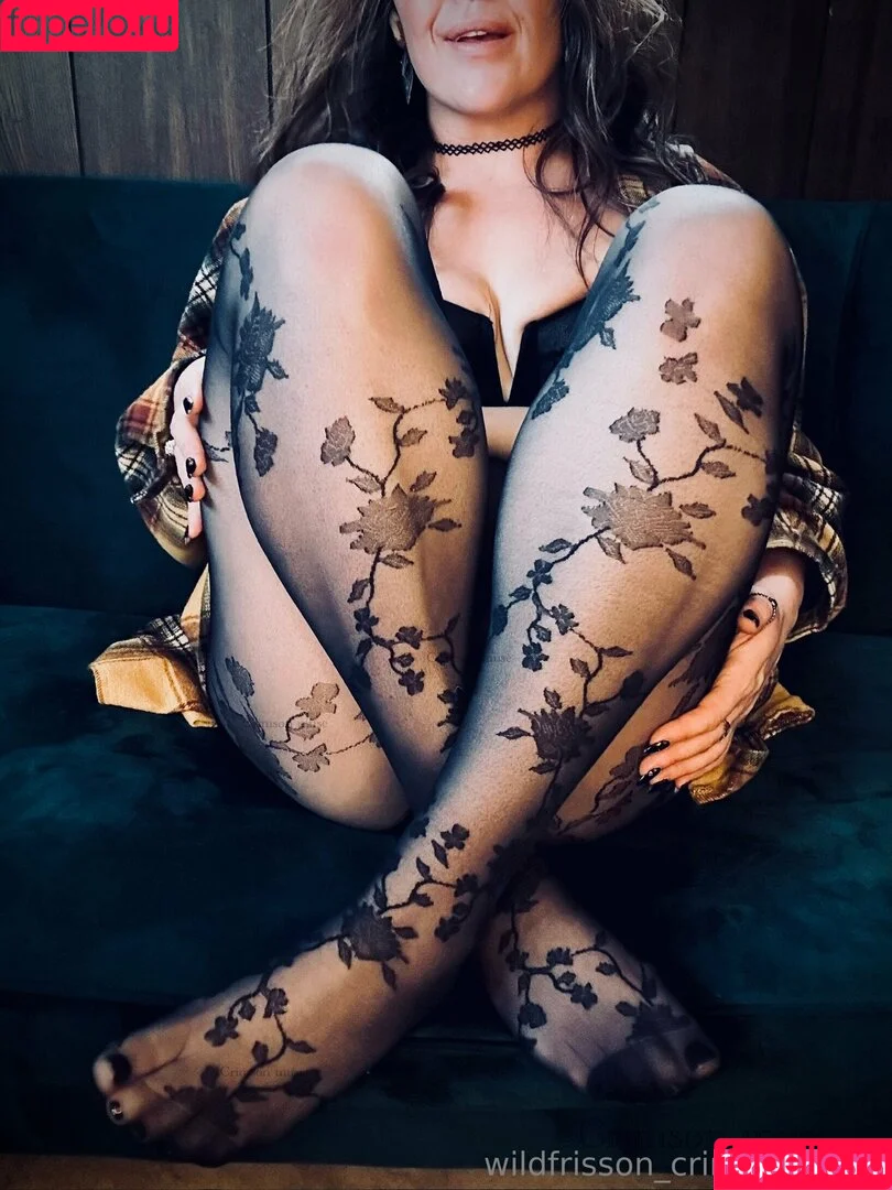 crimsonmusewildfrisson Onlyfans Photo Gallery 