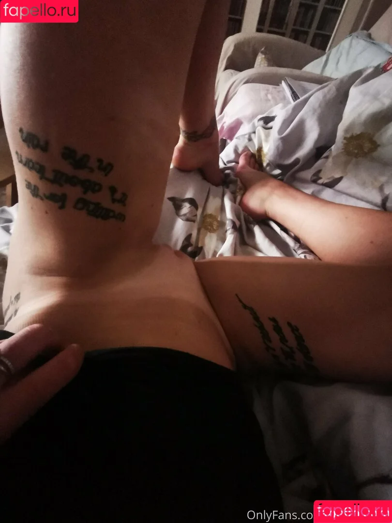 inked_cristina / inkedxristina Onlyfans Photo Gallery 