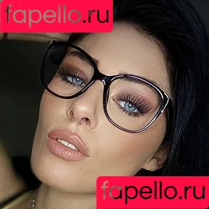 Eleynarei / eleynarei_hot Onlyfans Photo Gallery 