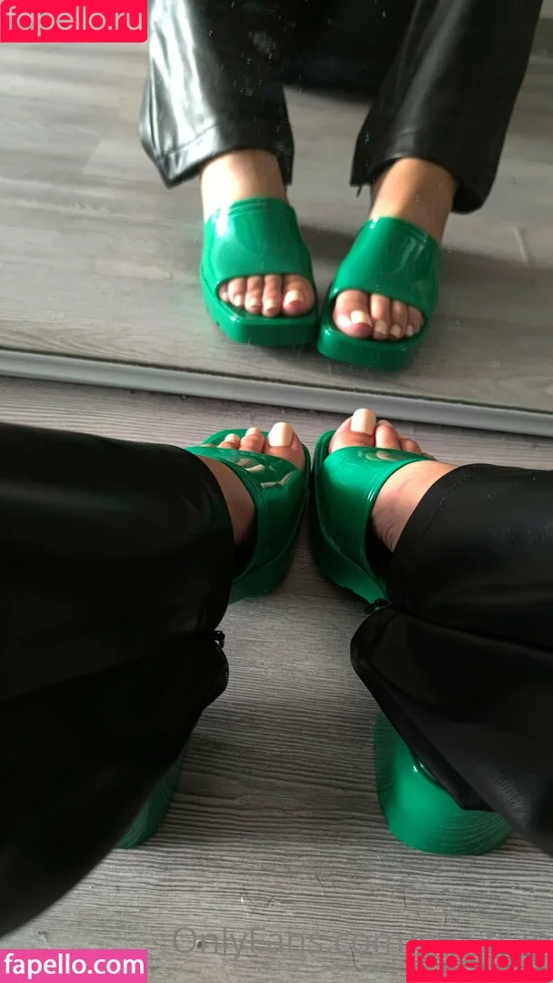 asstini Onlyfans Photo Gallery 