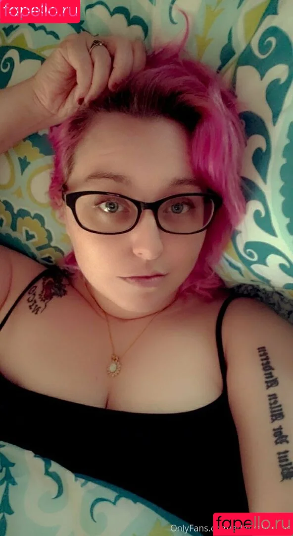 adorkable_81 / adorkable_cas Onlyfans Photo Gallery 