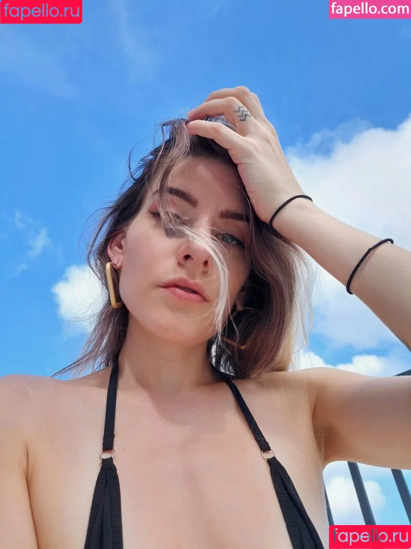 Nomadfucks / emmaterrestrial Onlyfans Photo Gallery 