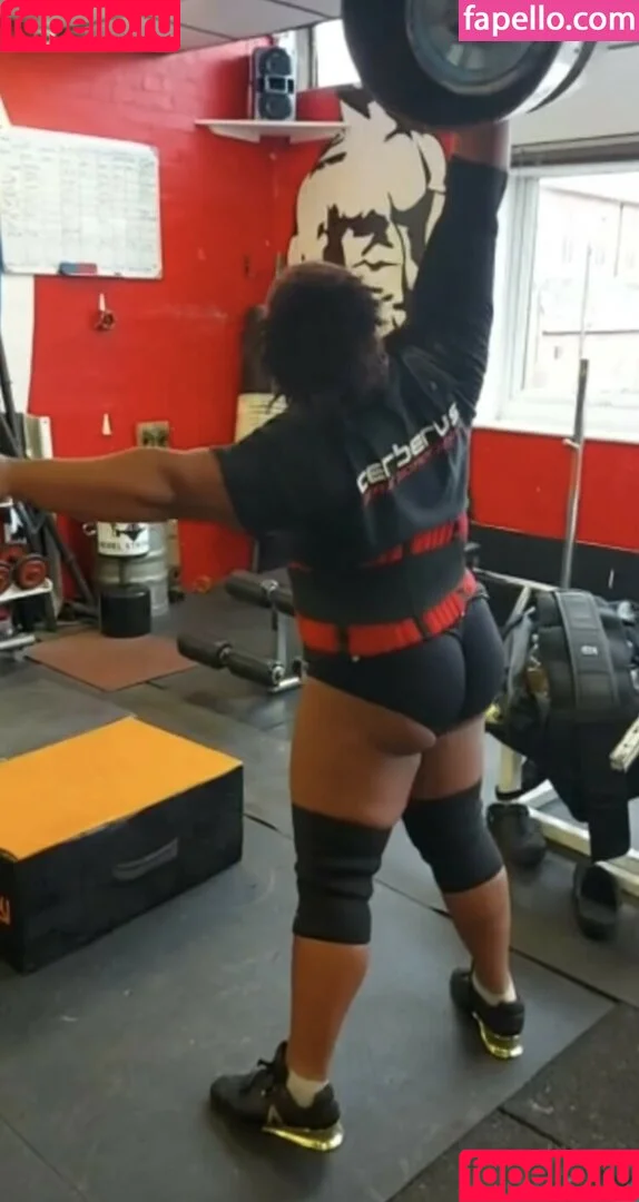 StrongWomen ???? / strongamy Onlyfans Photo Gallery 