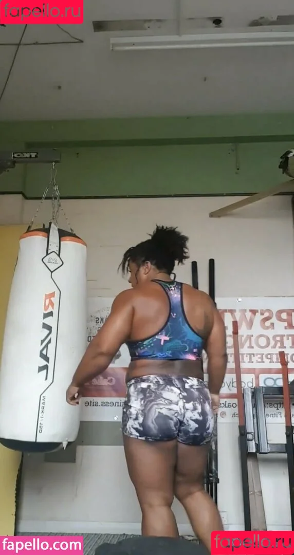 StrongWomen ???? / strongamy Onlyfans Photo Gallery 