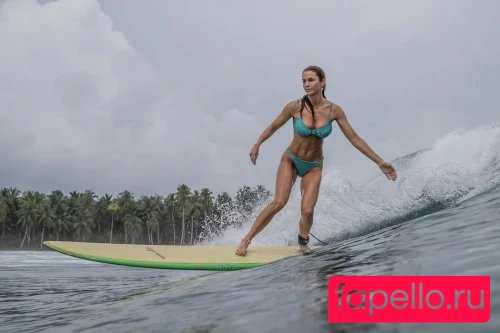 Chloe East / Chloeeast Onlyfans Photo Gallery 