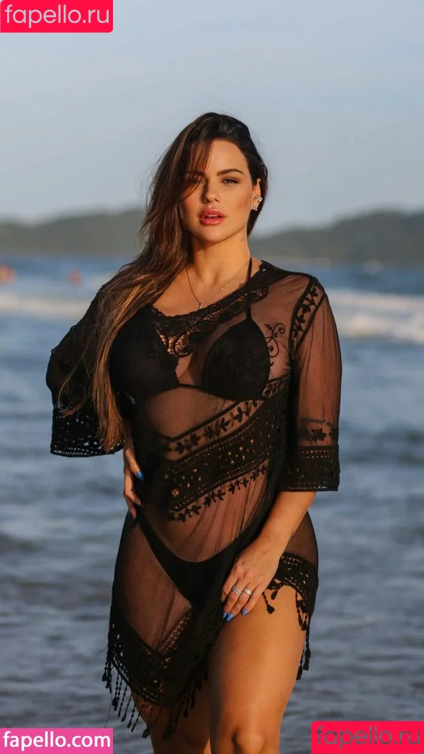 Carol Dias / Ex-Panicat / caroldias / realcaroldias Onlyfans Photo Gallery 