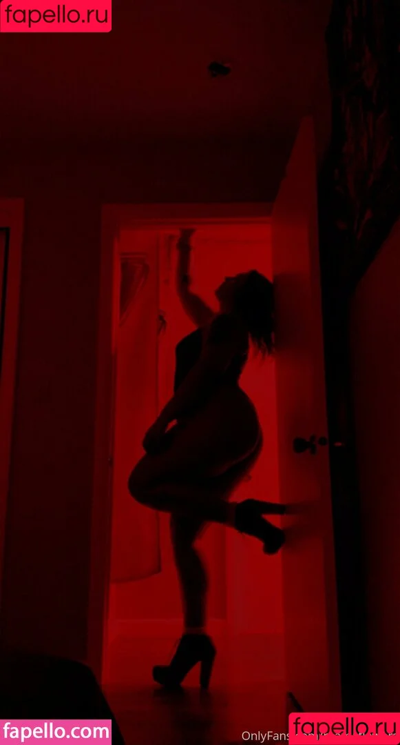 da.kota.foxx / polefitfox Onlyfans Photo Gallery 