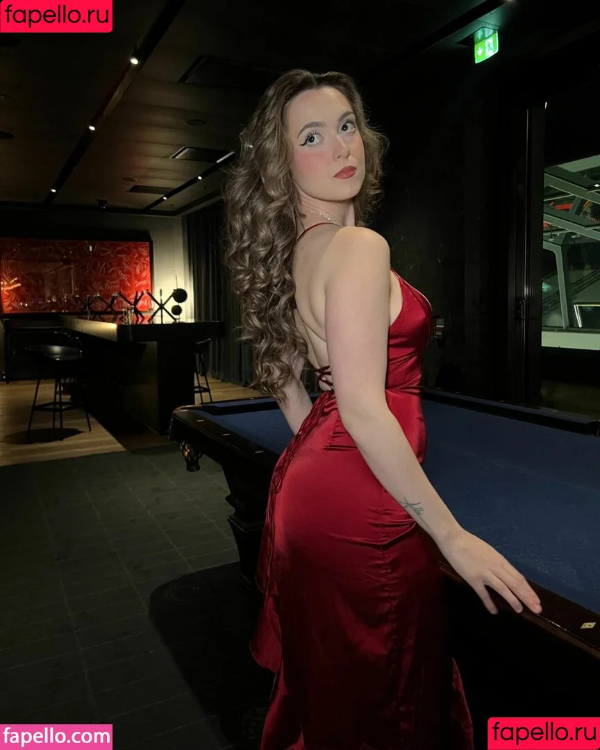 albinaofficial / cutiealbi Onlyfans Photo Gallery 